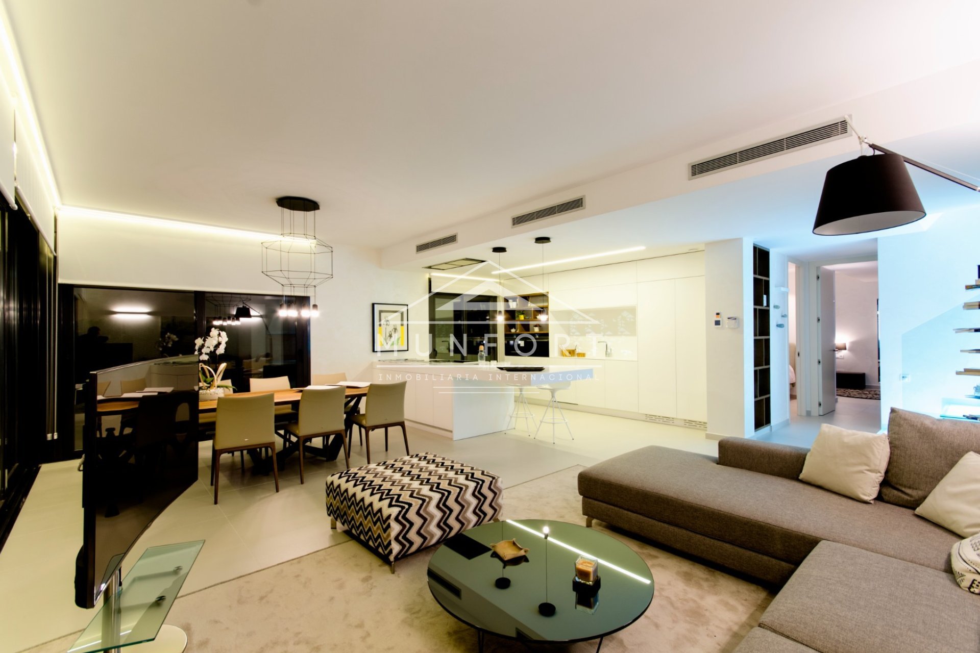 Resale - Luxury Villas -
San Miguel de Salinas