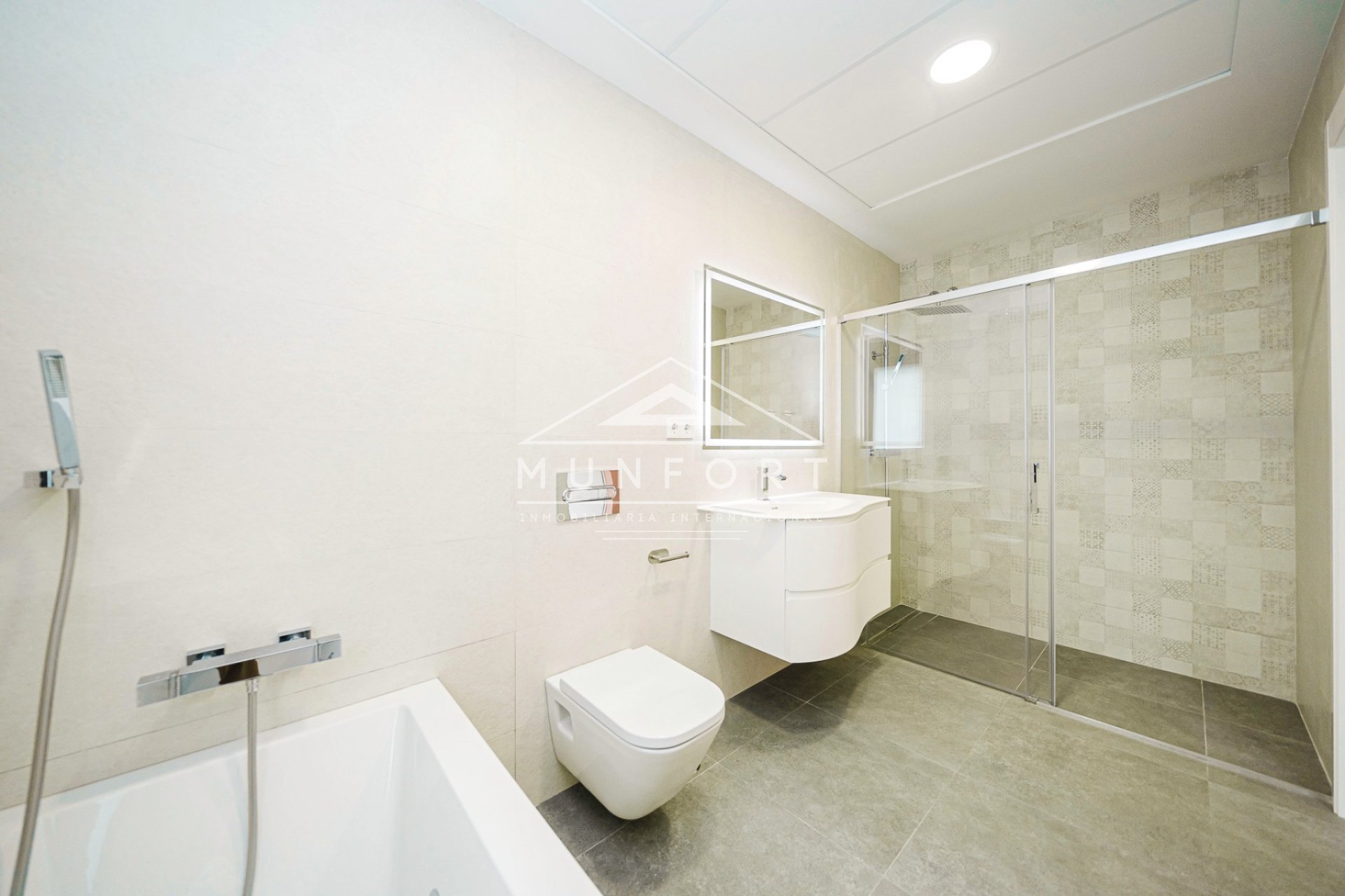 Resale - Luxury Villas -
San Pedro del Pinatar