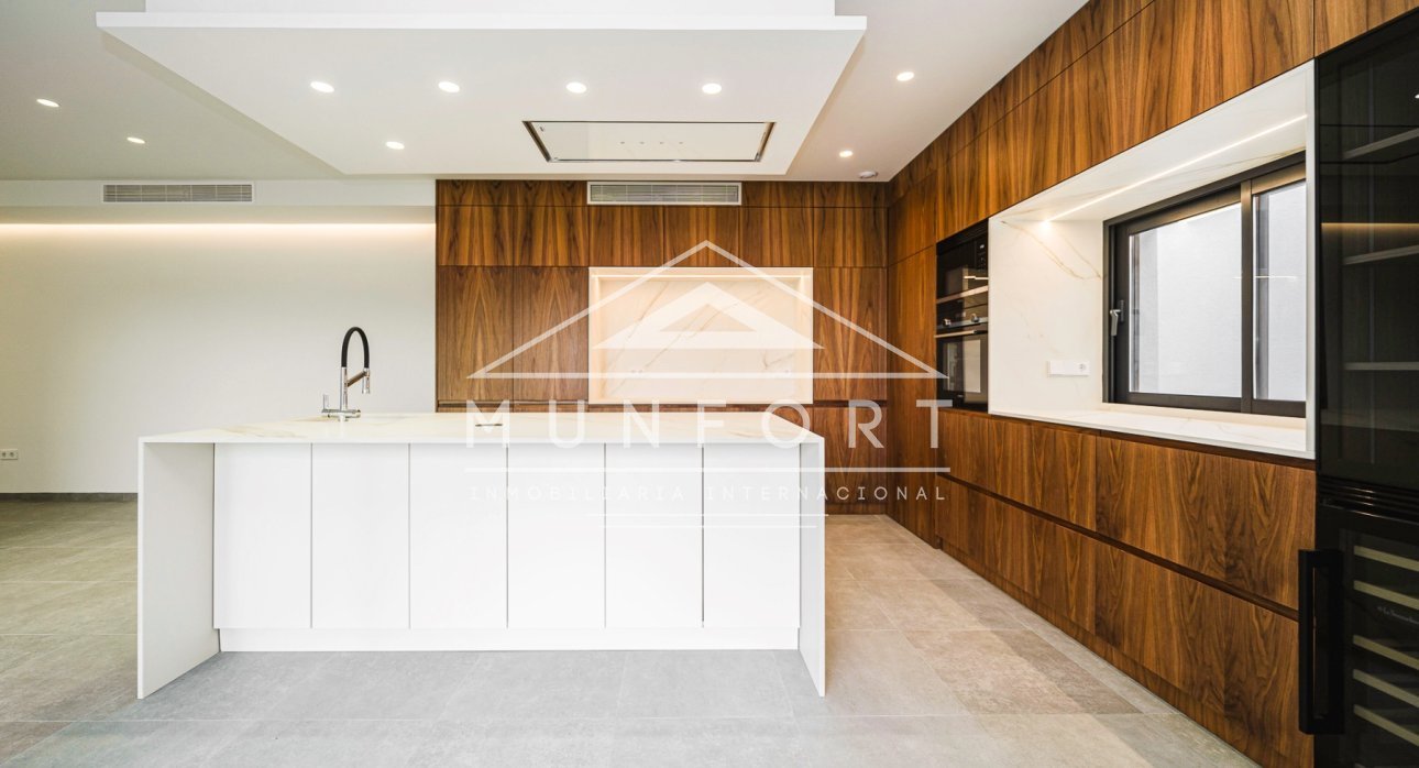 Resale - Luxury Villas -
San Pedro del Pinatar