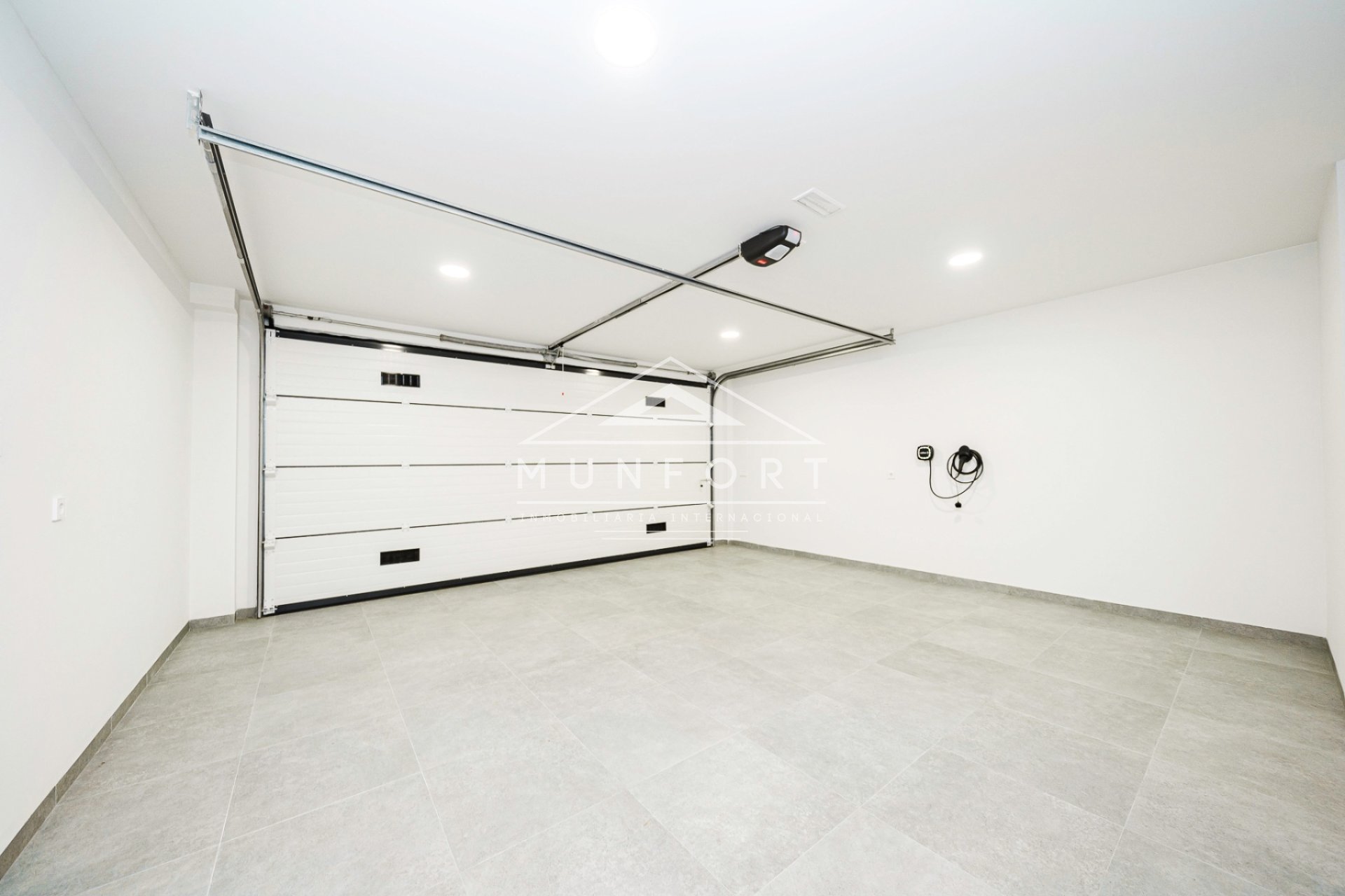 Resale - Luxury Villas -
San Pedro del Pinatar