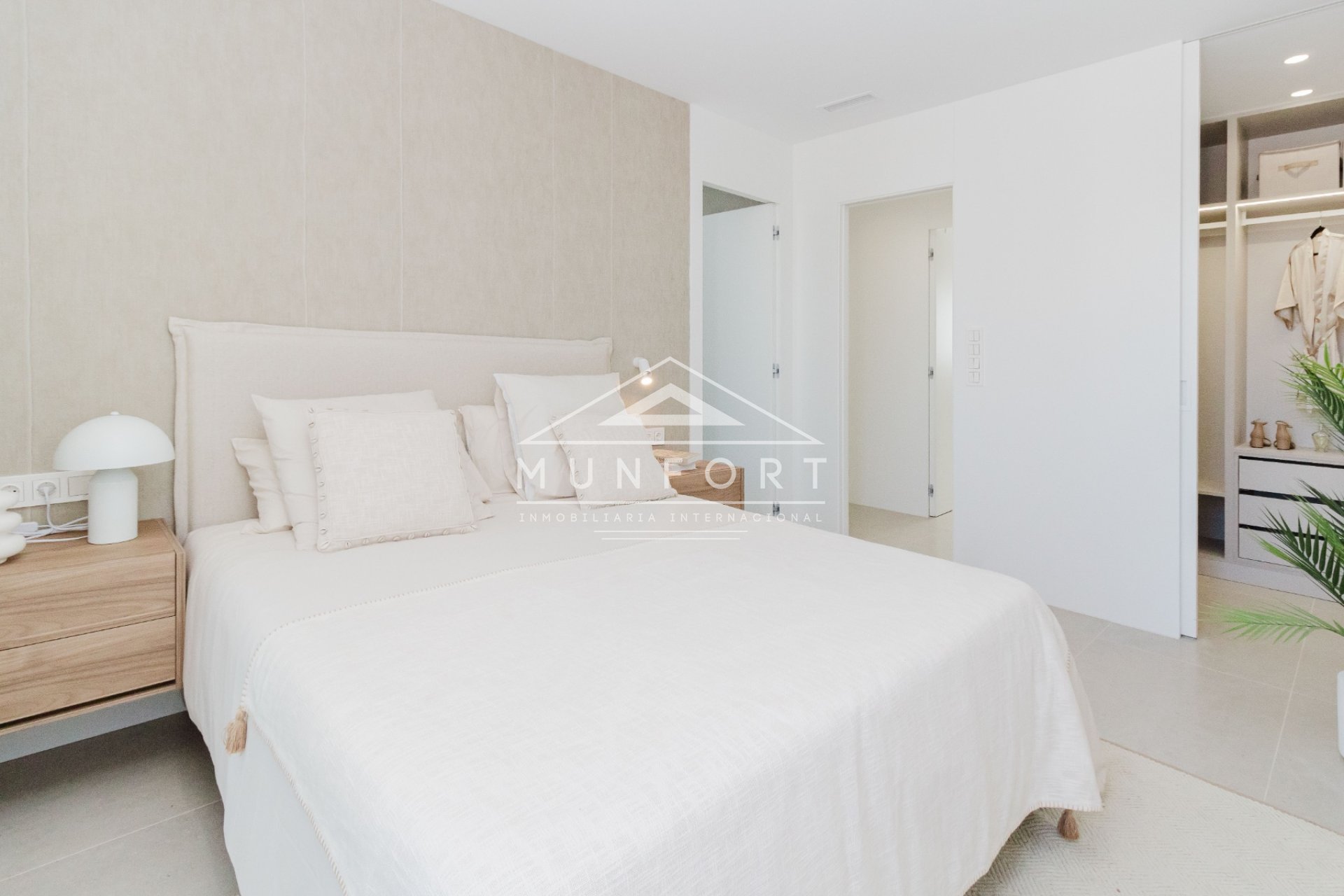 Resale - Luxury Villas -
Torre-Pacheco - Santa Rosal&iacute;a Lake and Life Resort