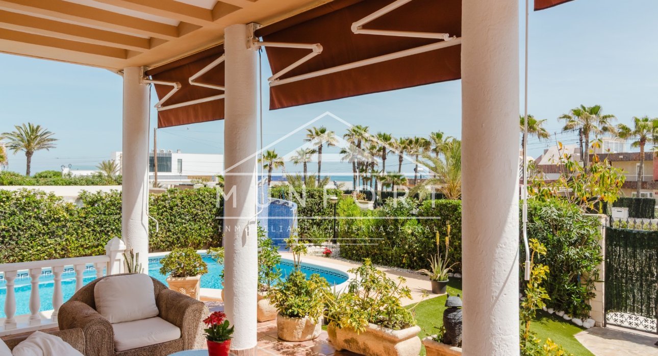 Resale - Luxury Villas -
Torrevieja - La Mata - Torrevieja