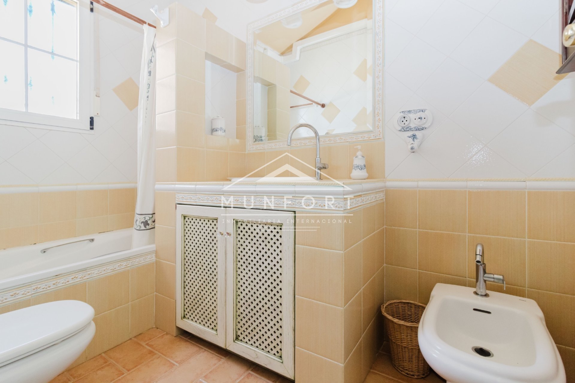 Resale - Luxury Villas -
Torrevieja - La Mata - Torrevieja