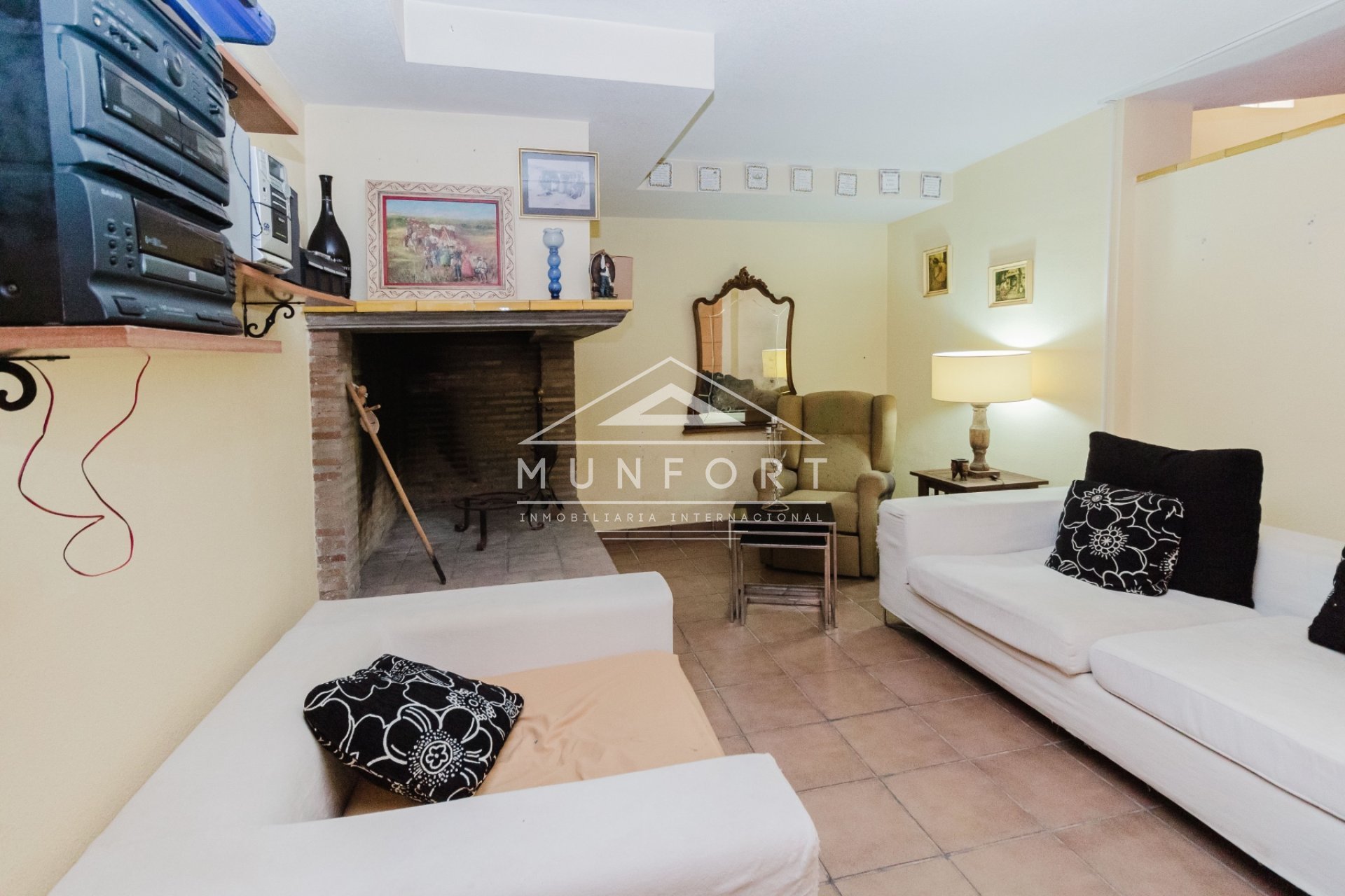 Resale - Luxury Villas -
Torrevieja - La Mata - Torrevieja