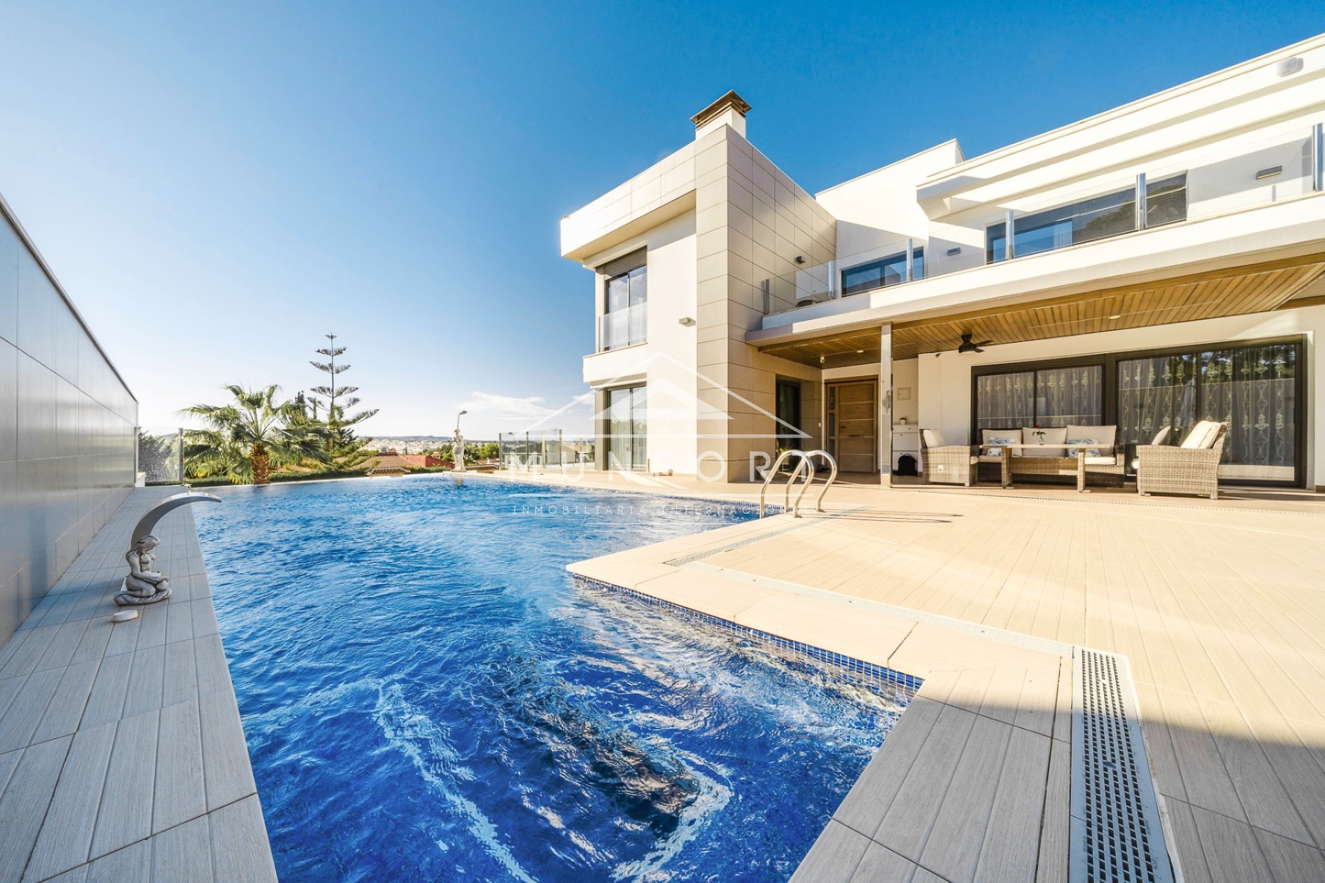 Resale - Luxury Villas -
Torrevieja - Los Balcones - Torrevieja