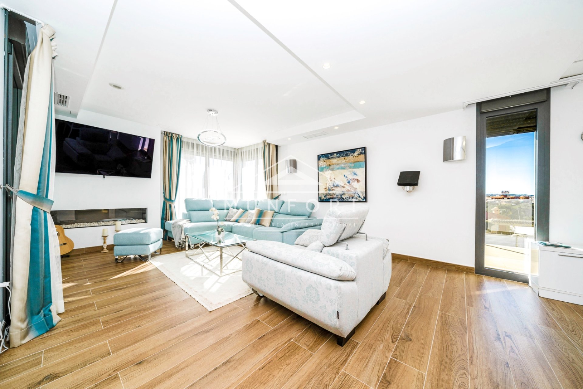 Resale - Luxury Villas -
Torrevieja - Los Balcones - Torrevieja