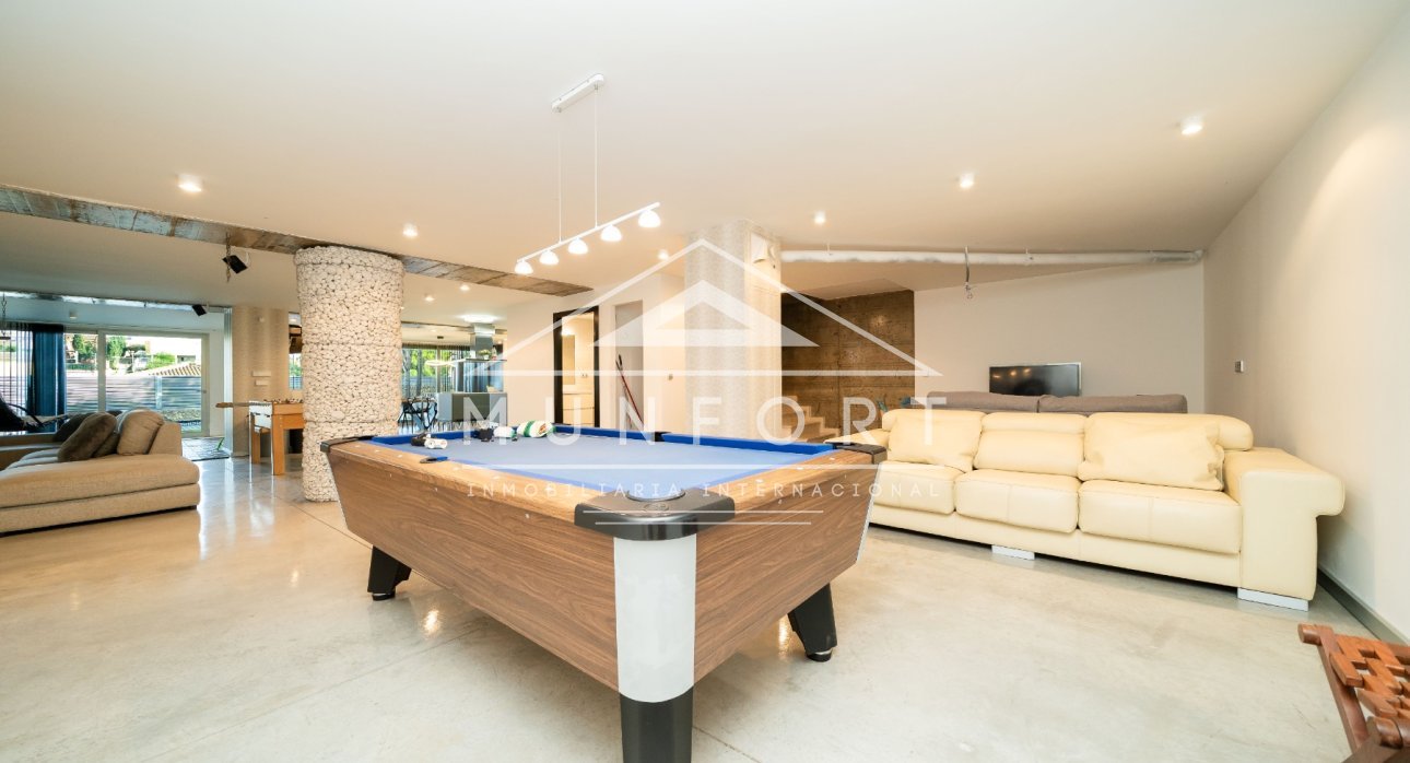 Resale - Luxury Villas -
Torrevieja - Los Balcones - Torrevieja