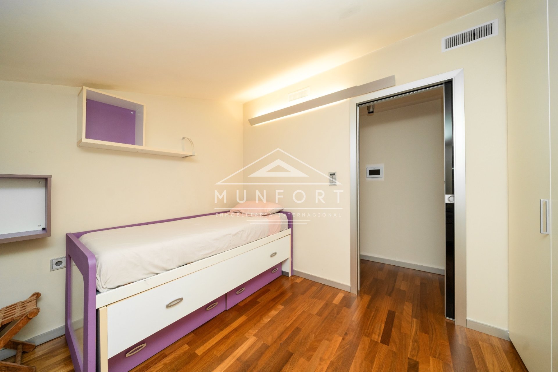 Resale - Luxury Villas -
Torrevieja - Los Balcones - Torrevieja