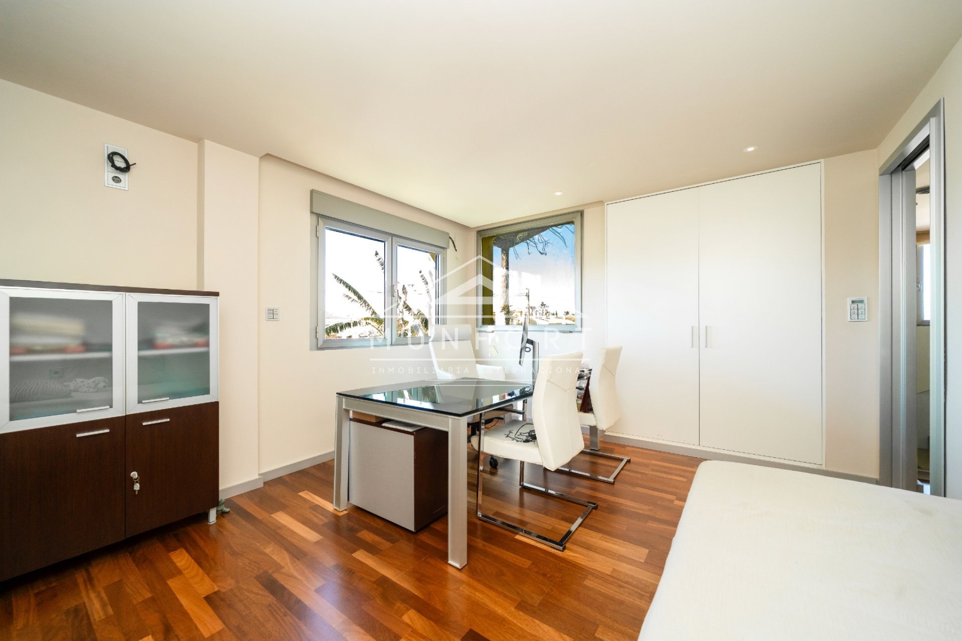 Resale - Luxury Villas -
Torrevieja - Los Balcones - Torrevieja