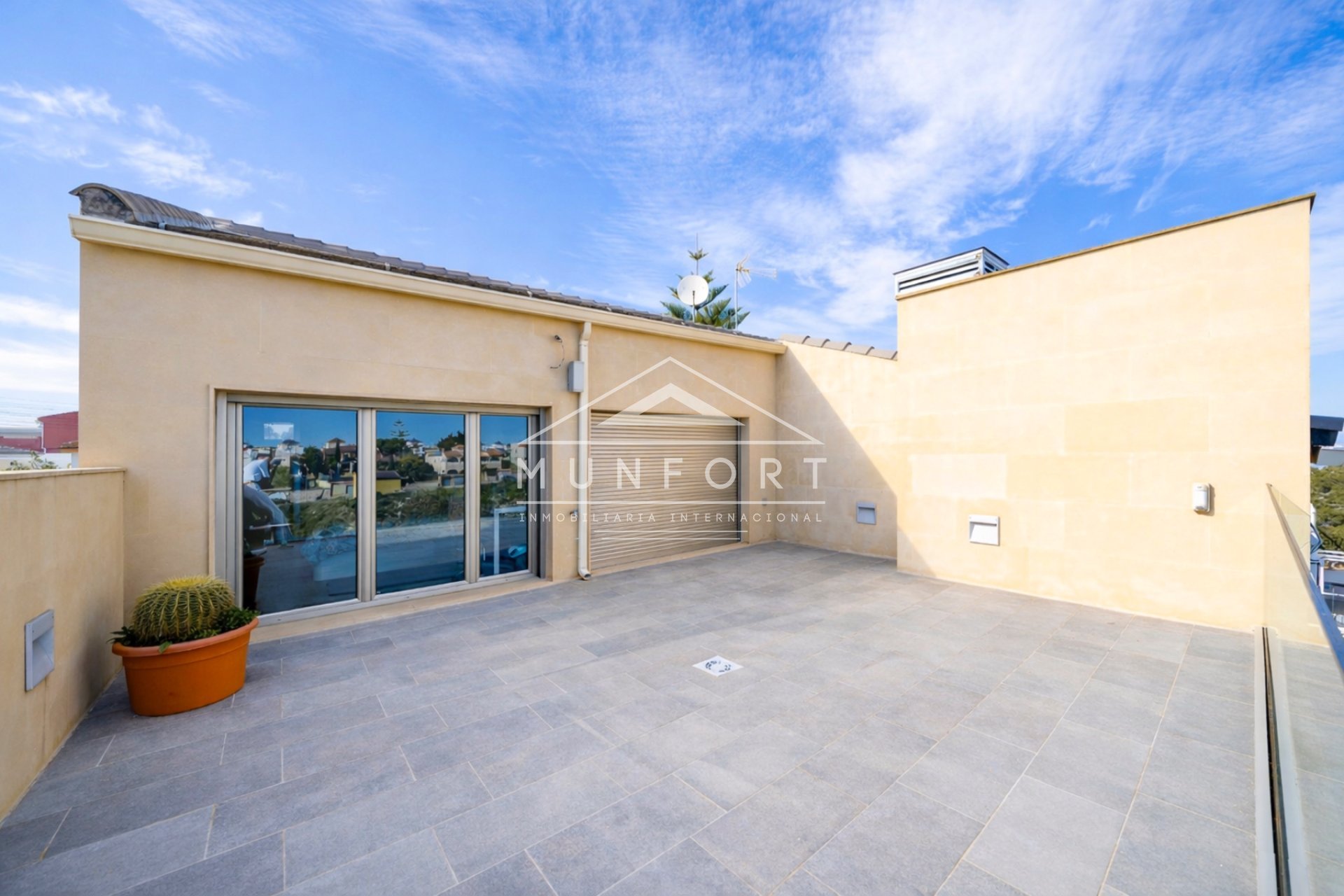 Resale - Luxury Villas -
Torrevieja - Los Balcones - Torrevieja