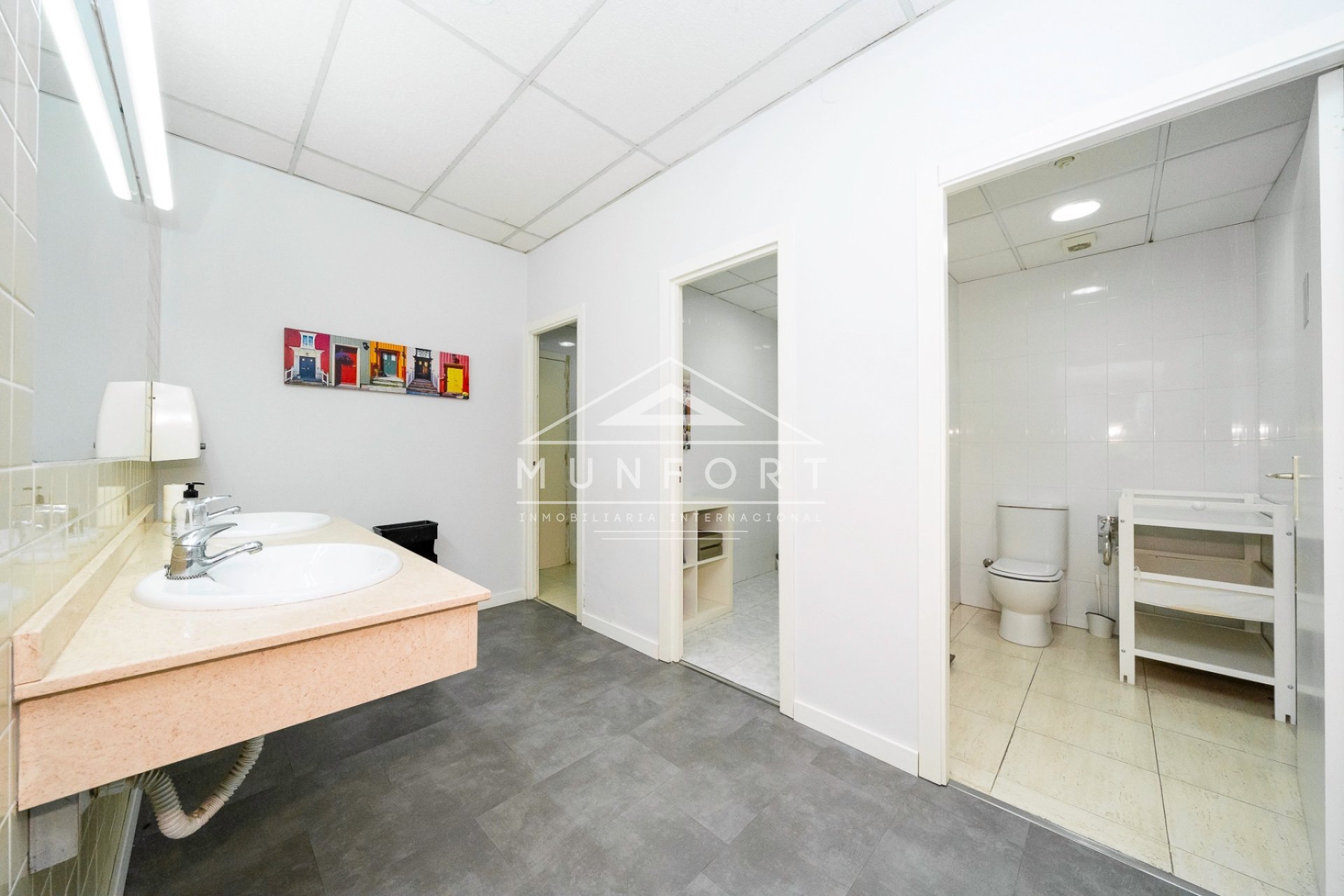 Resale - Offices -
Murcia