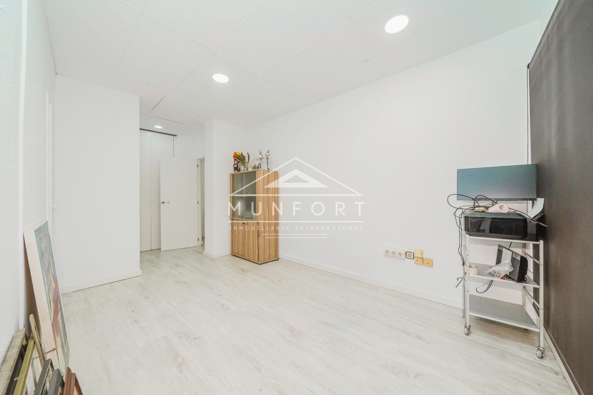 Resale - Offices -
Murcia