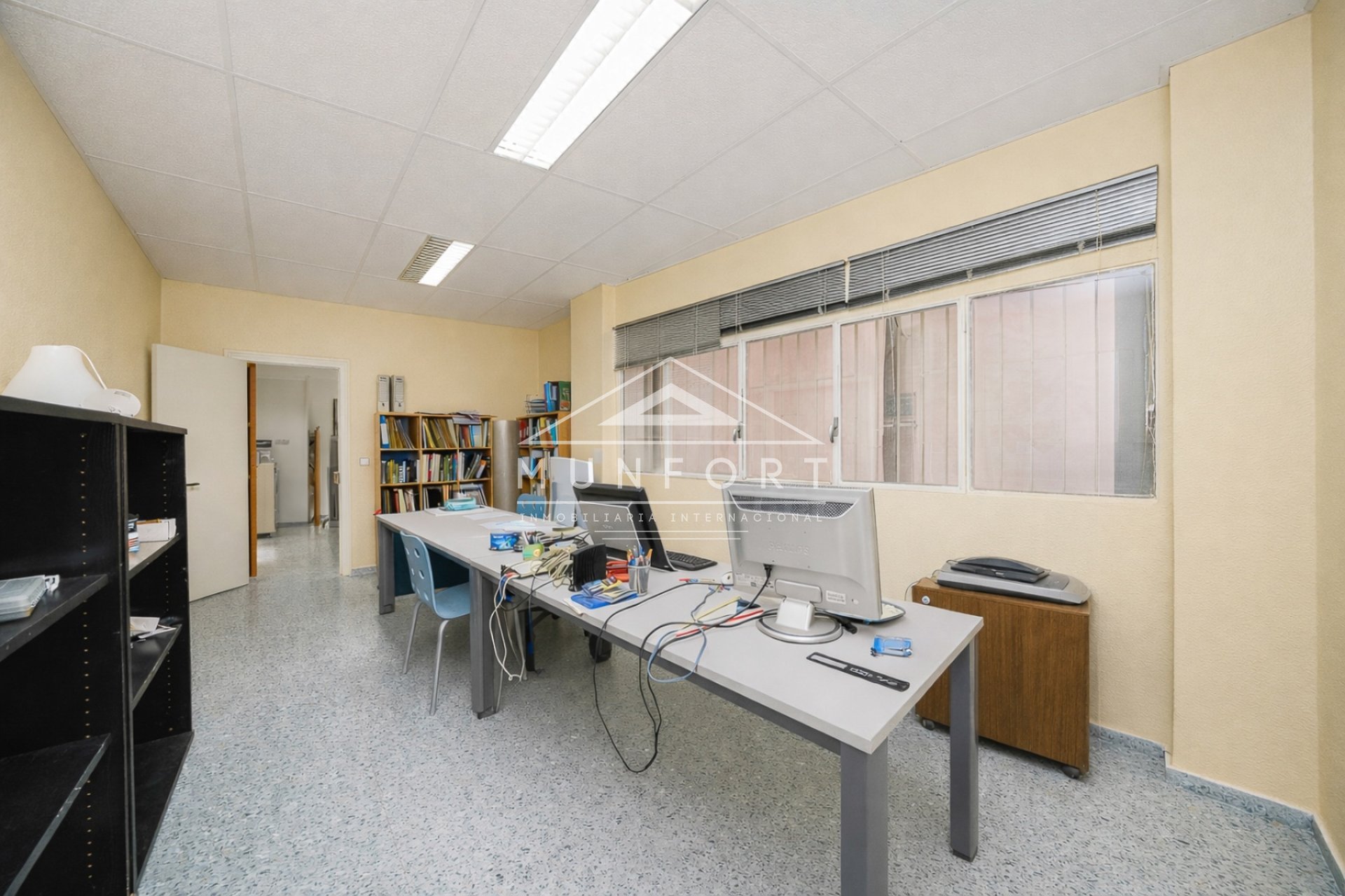 Resale - Offices -
Murcia