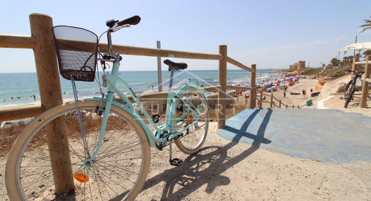 Resale - Penthouses -
Dénia