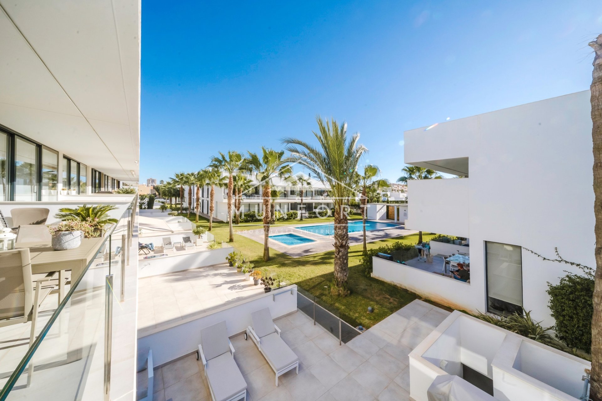 Resale - Penthouses -
Mar de Cristal