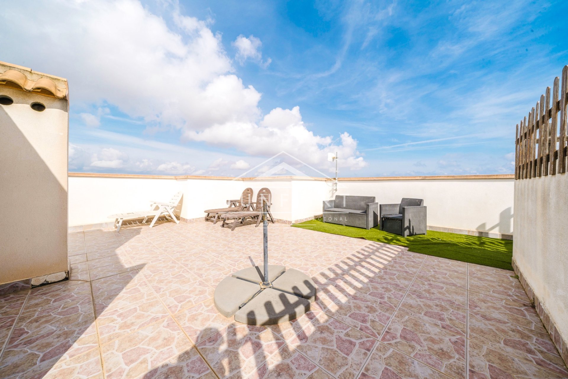 Resale - Penthouses -
Orihuela Costa - La Zenia