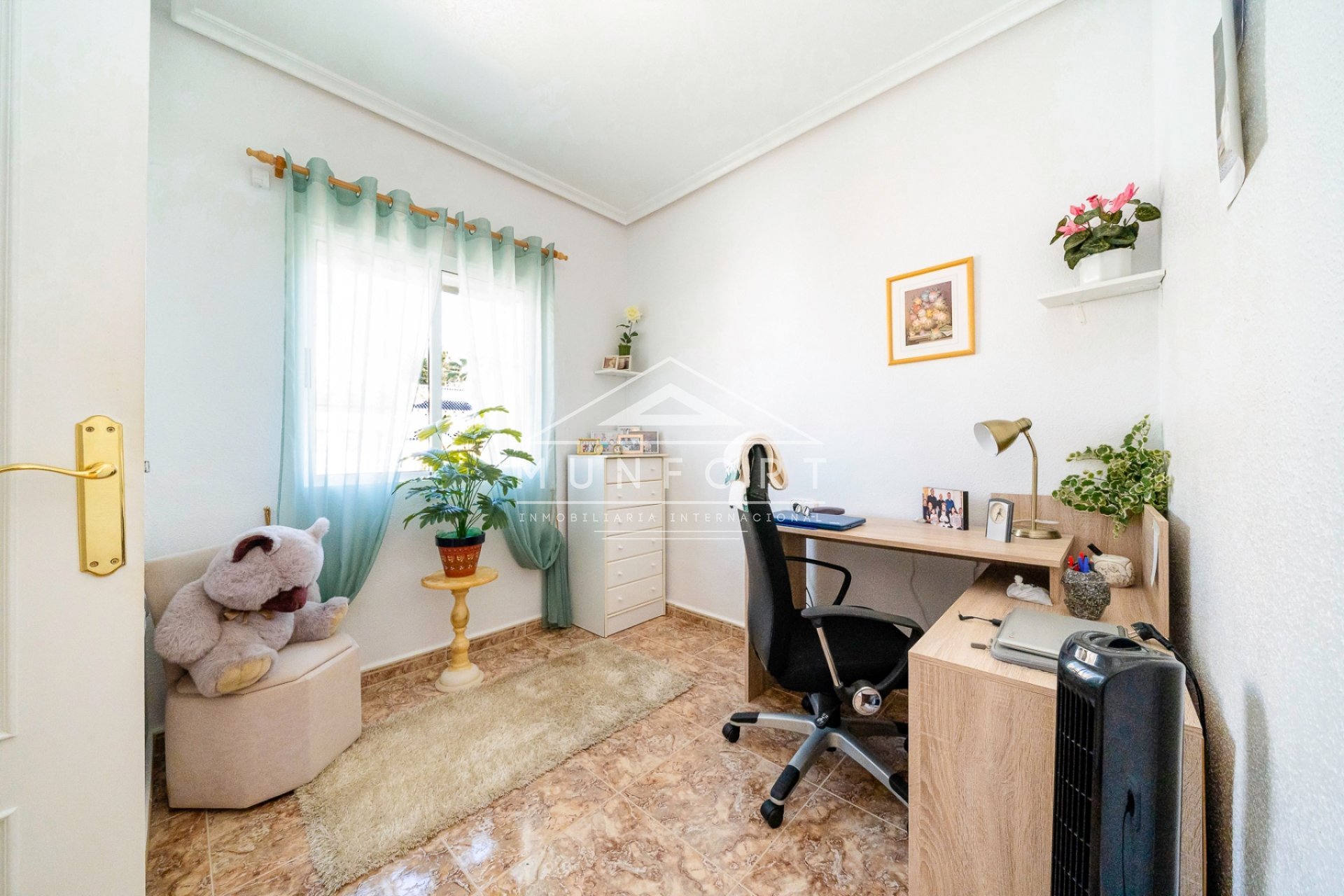 Resale - Penthouses -
Orihuela Costa - Villamartín