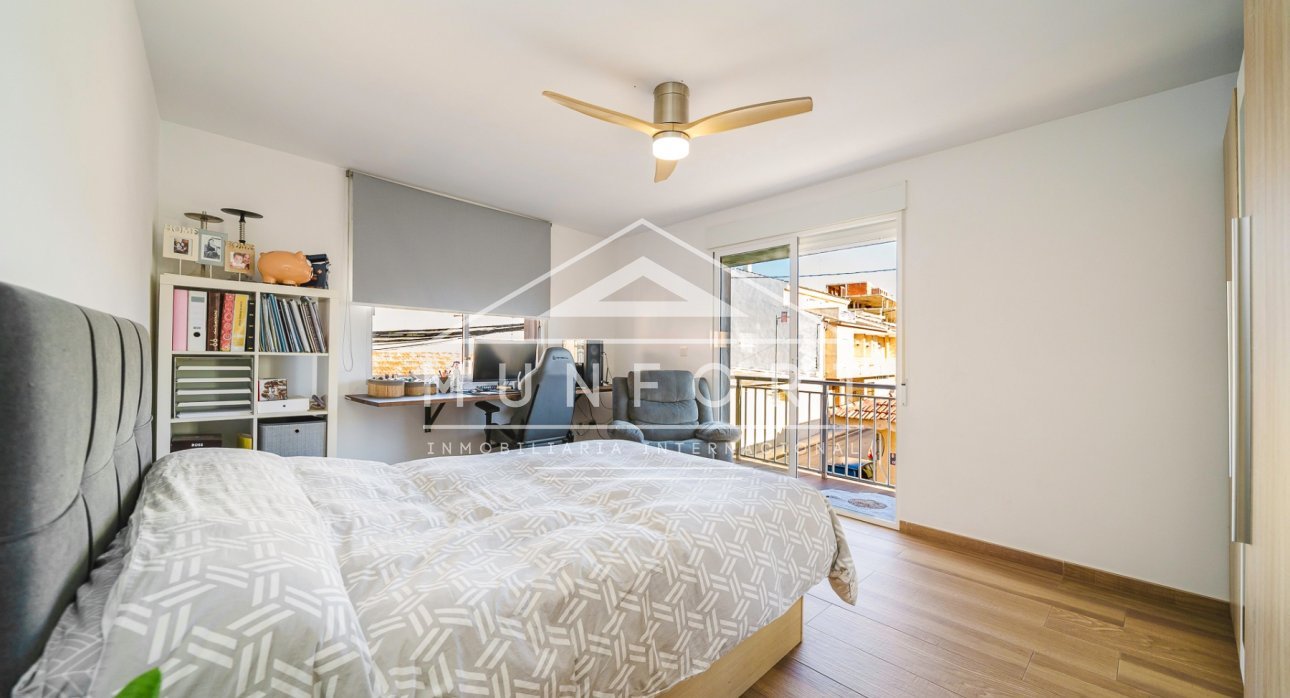 Resale - Penthouses -
Pilar de la Horadada