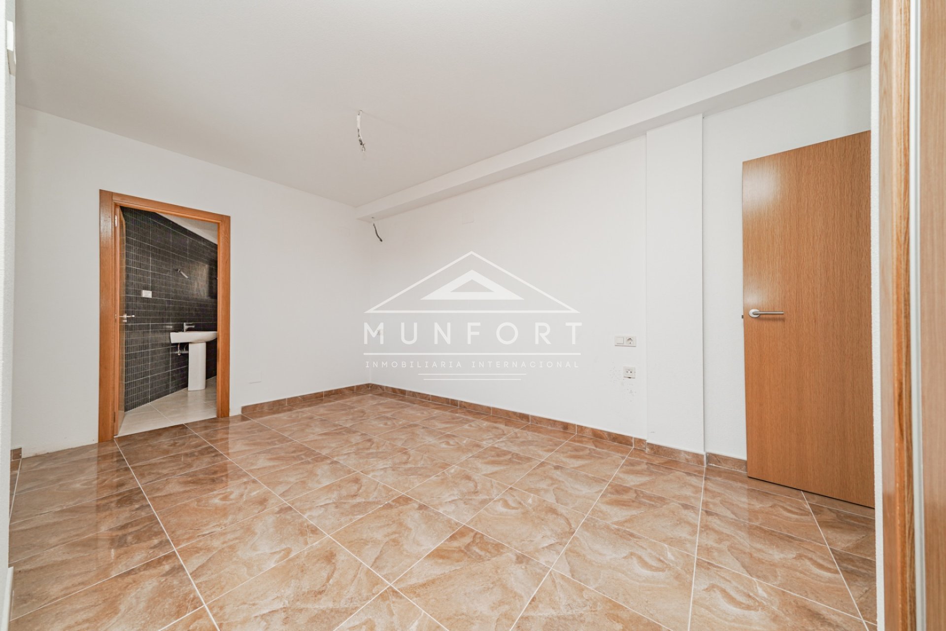 Resale - Penthouses -
San Miguel de Salinas