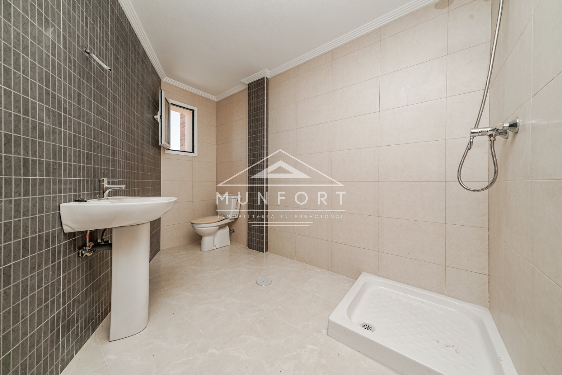 Resale - Penthouses -
San Miguel de Salinas