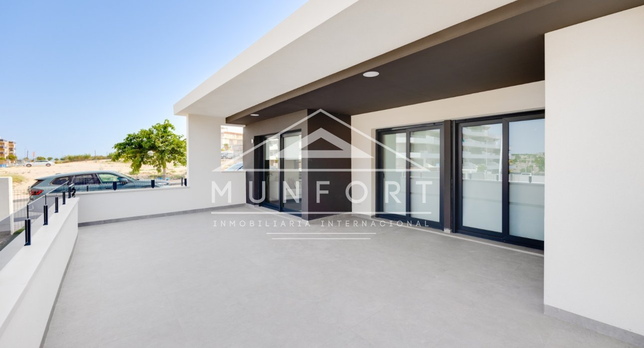 Resale - Penthouses -
San Miguel de Salinas