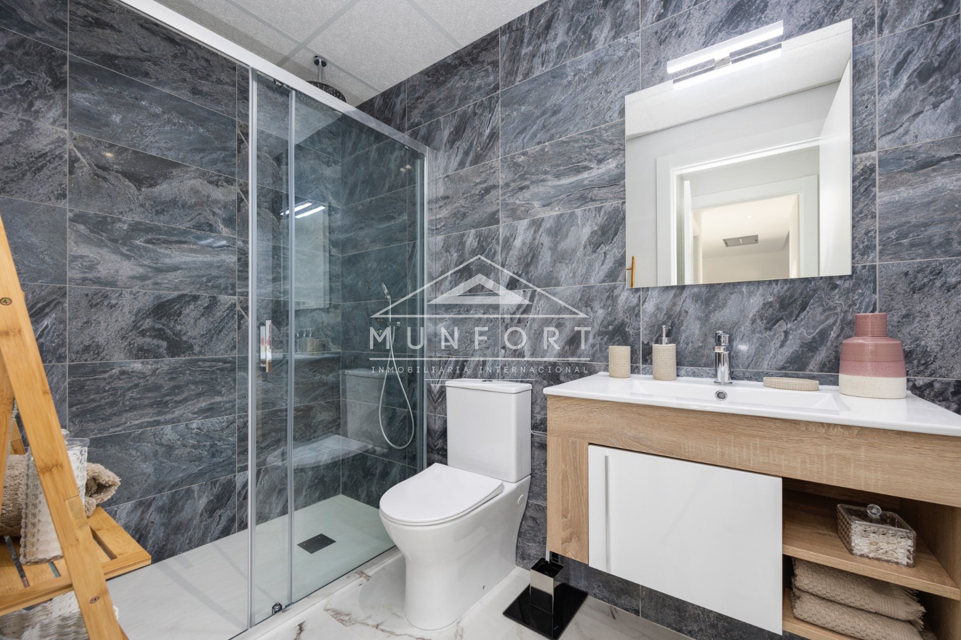 Resale - Penthouses -
San Miguel de Salinas