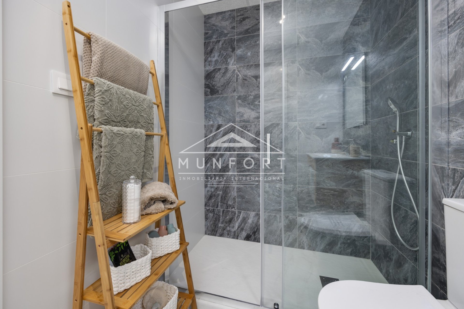 Resale - Penthouses -
San Miguel de Salinas