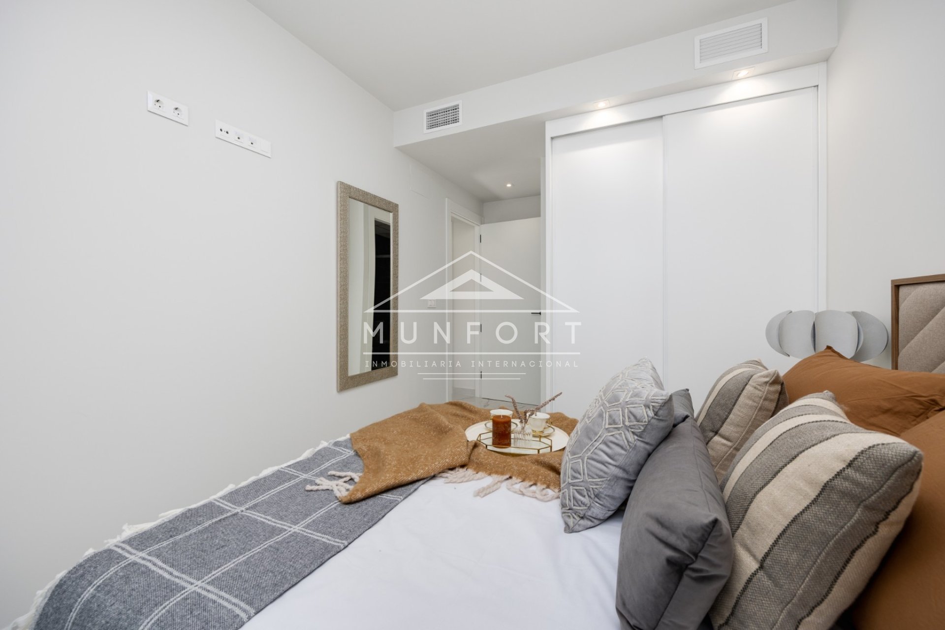 Resale - Penthouses -
San Miguel de Salinas