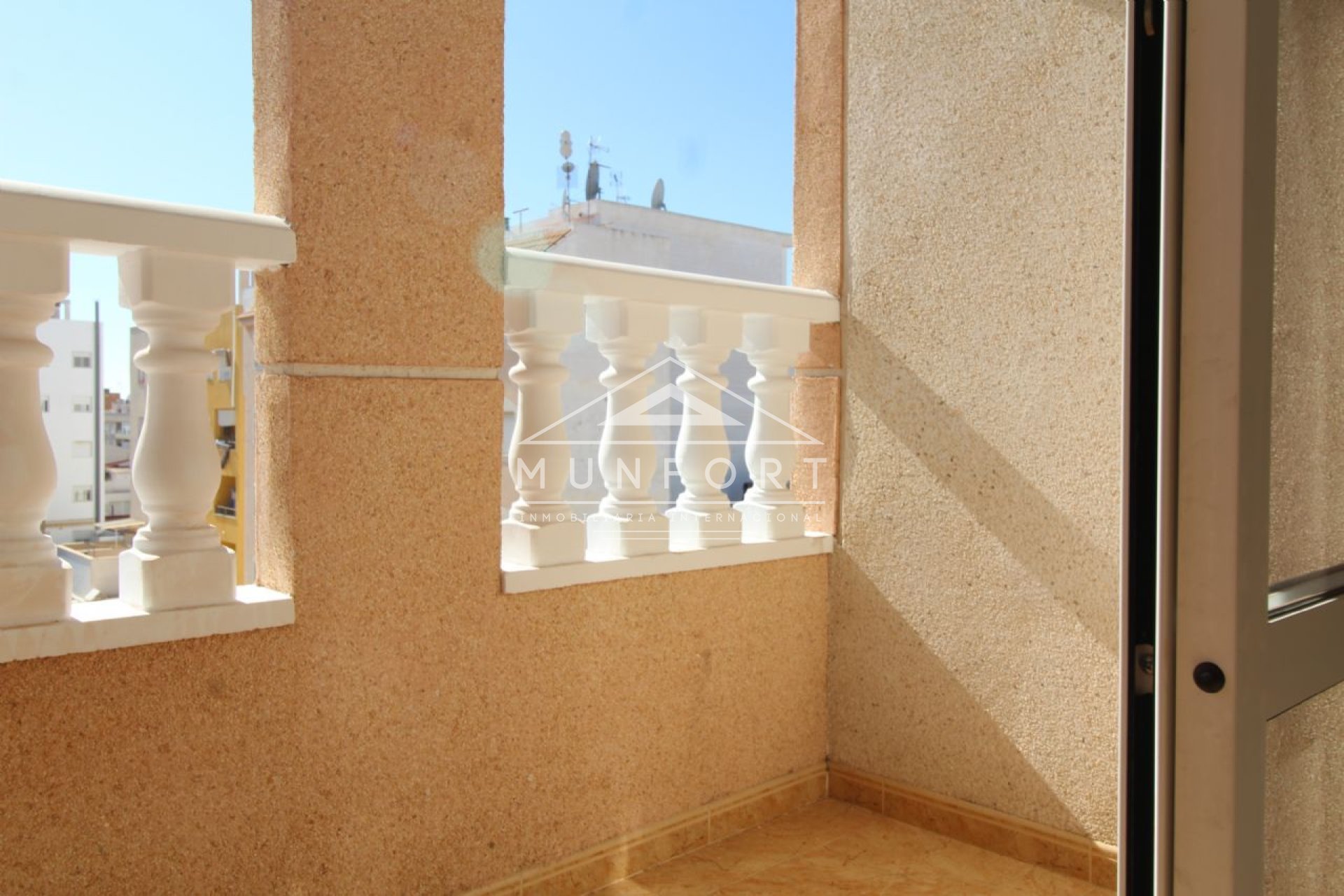 Resale - Penthouses -
Torrevieja - Centro - Torrevieja