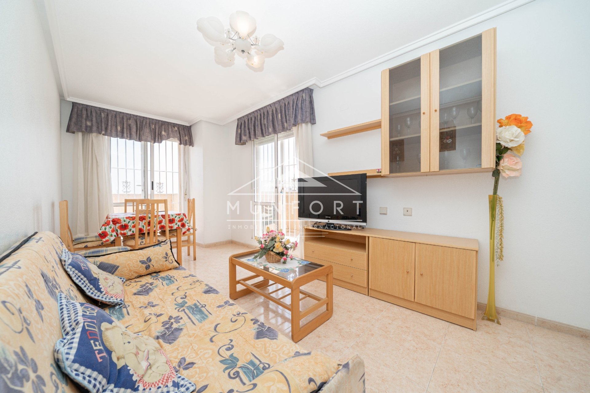 Resale - Penthouses -
Torrevieja - Centro - Torrevieja