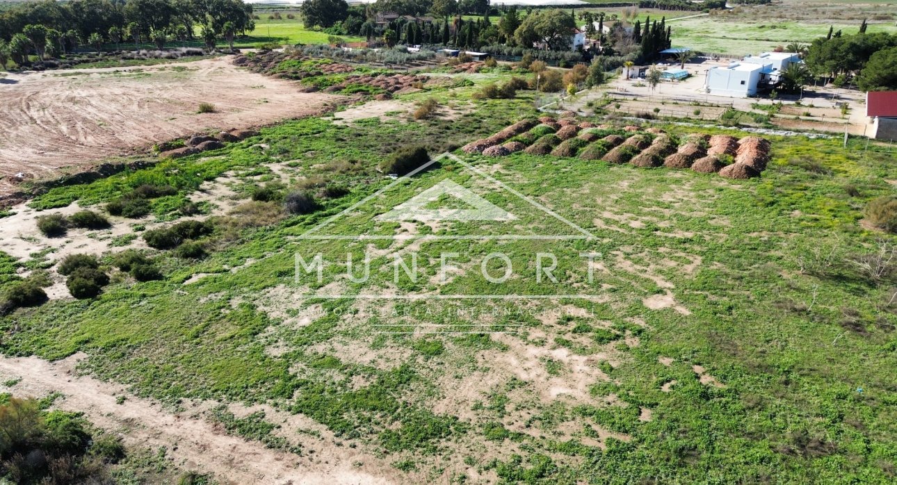 Resale - Plots -
Alcázares, Los