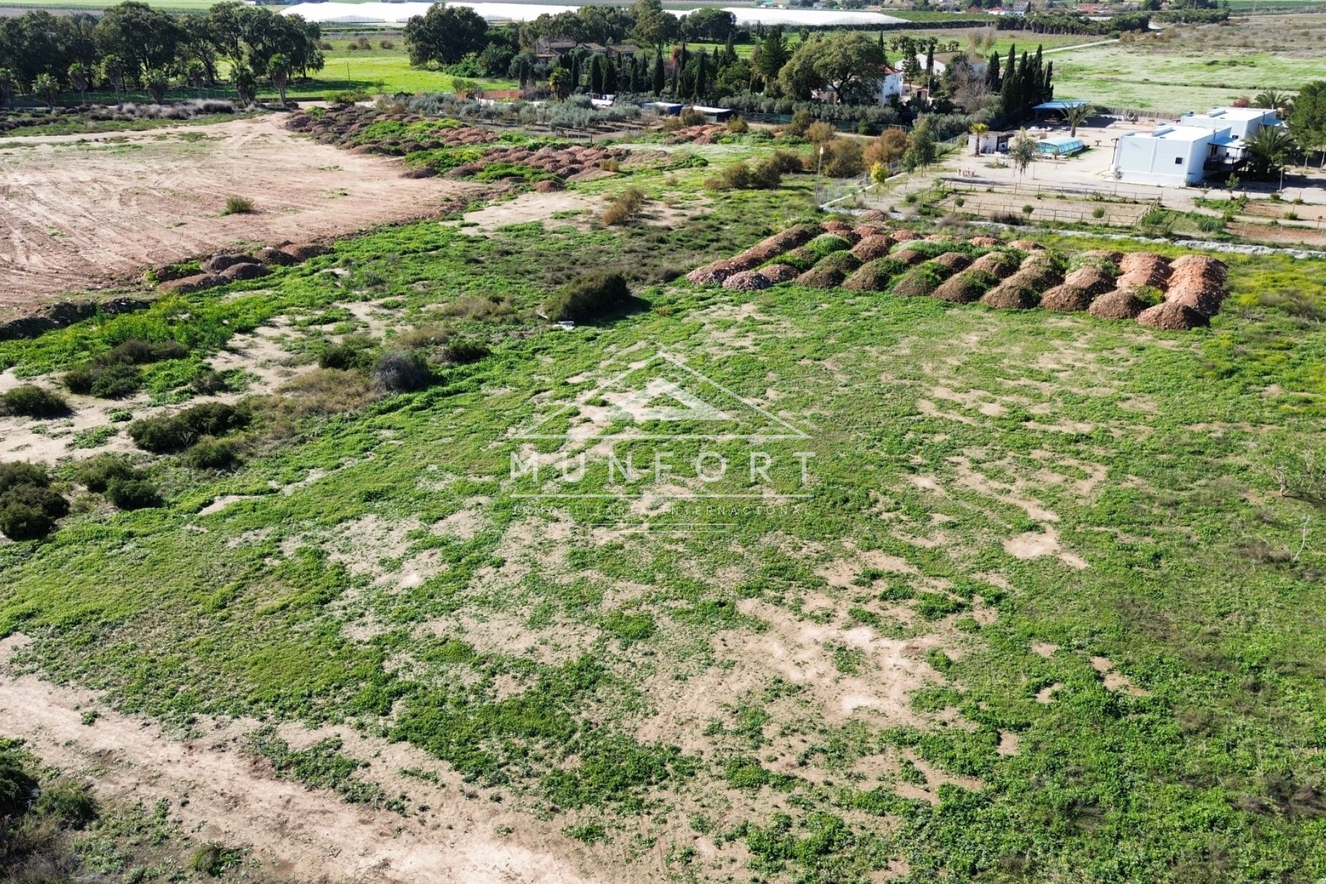 Resale - Plots -
Alcázares, Los