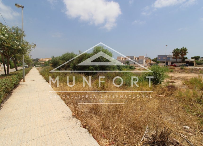 Resale - Plots -
Los Urrutias - EL CARMOLI