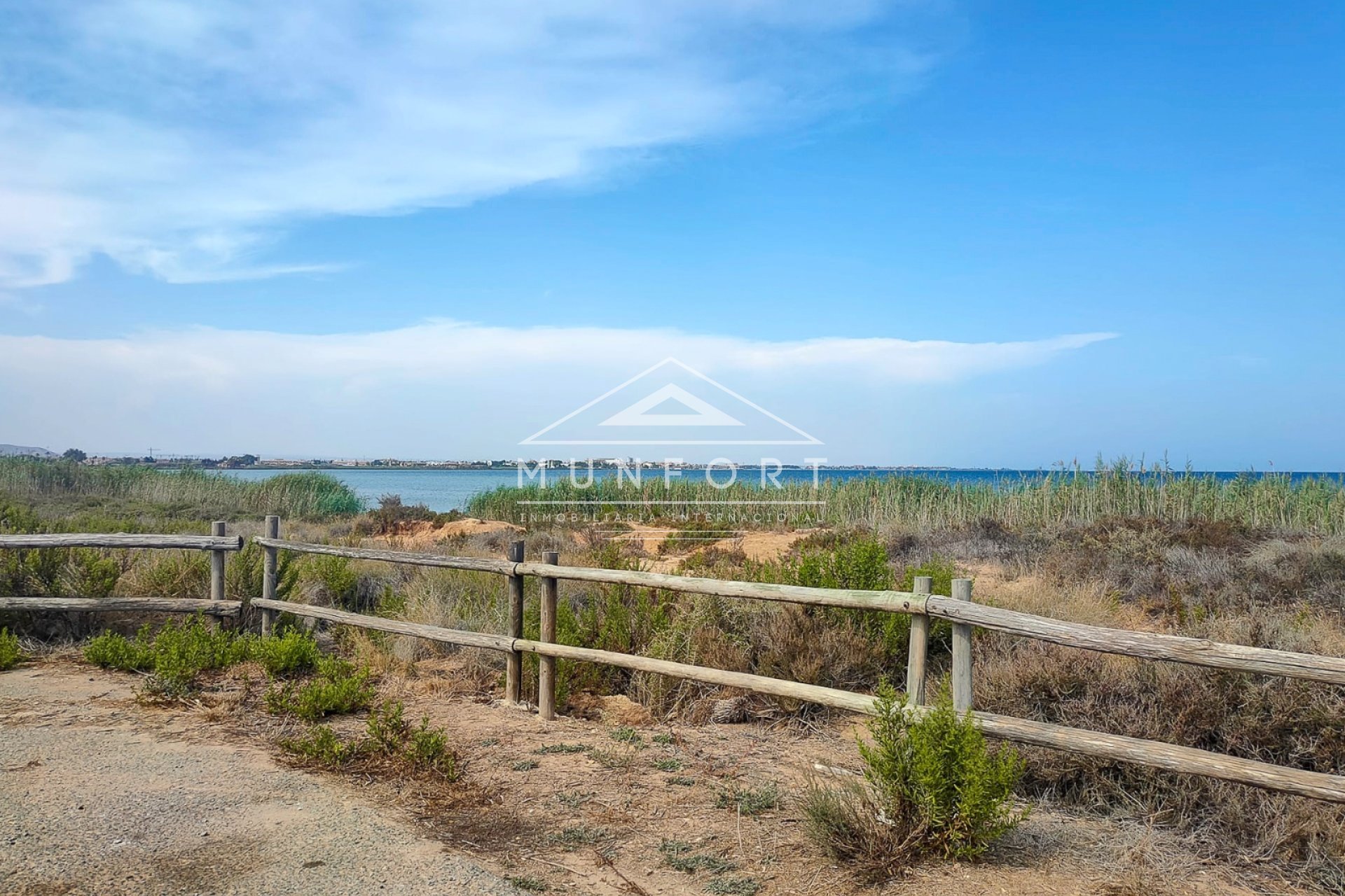 Resale - Plots -
Los Urrutias - EL CARMOLI