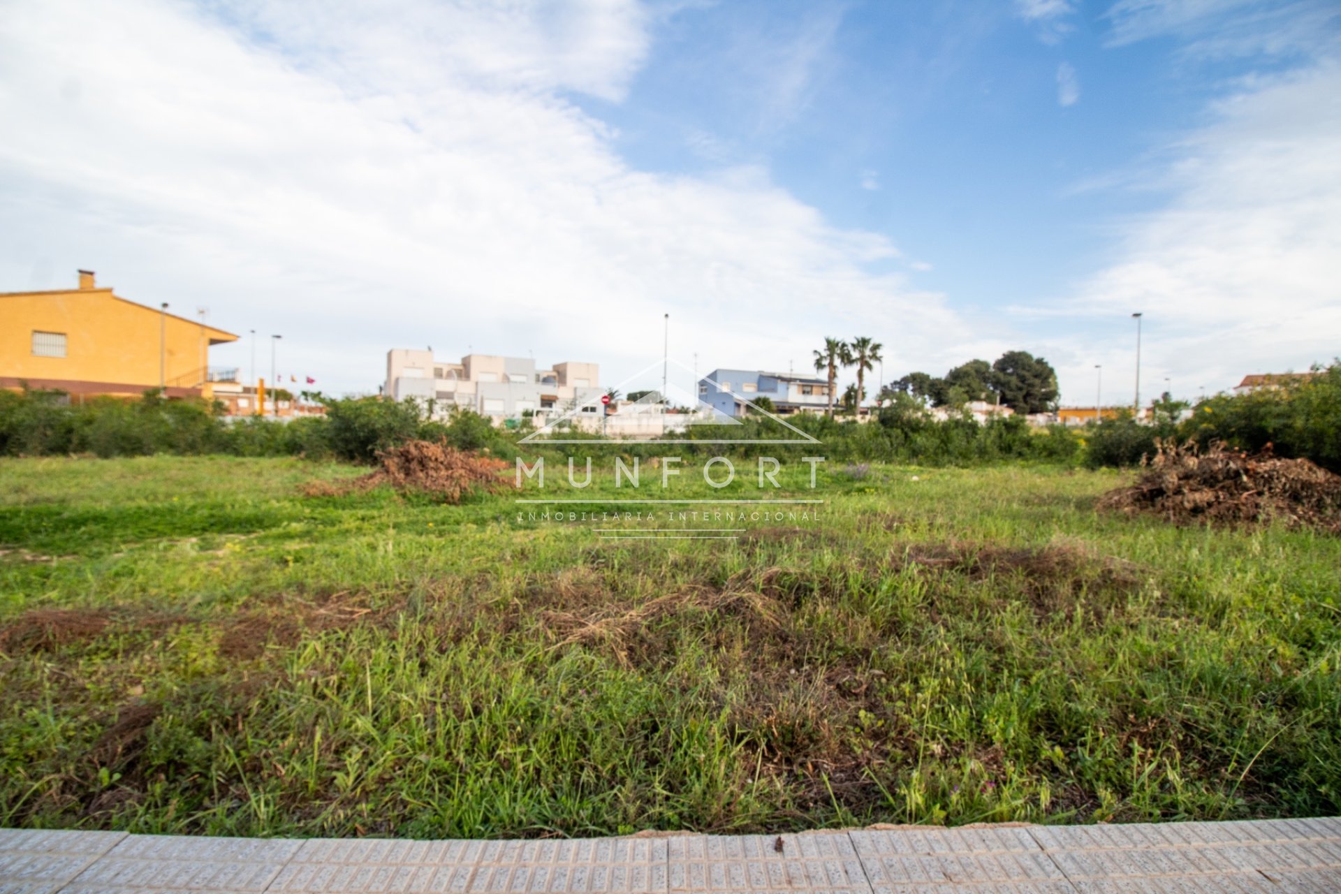 Resale - Plots -
Los Urrutias - EL CARMOLI