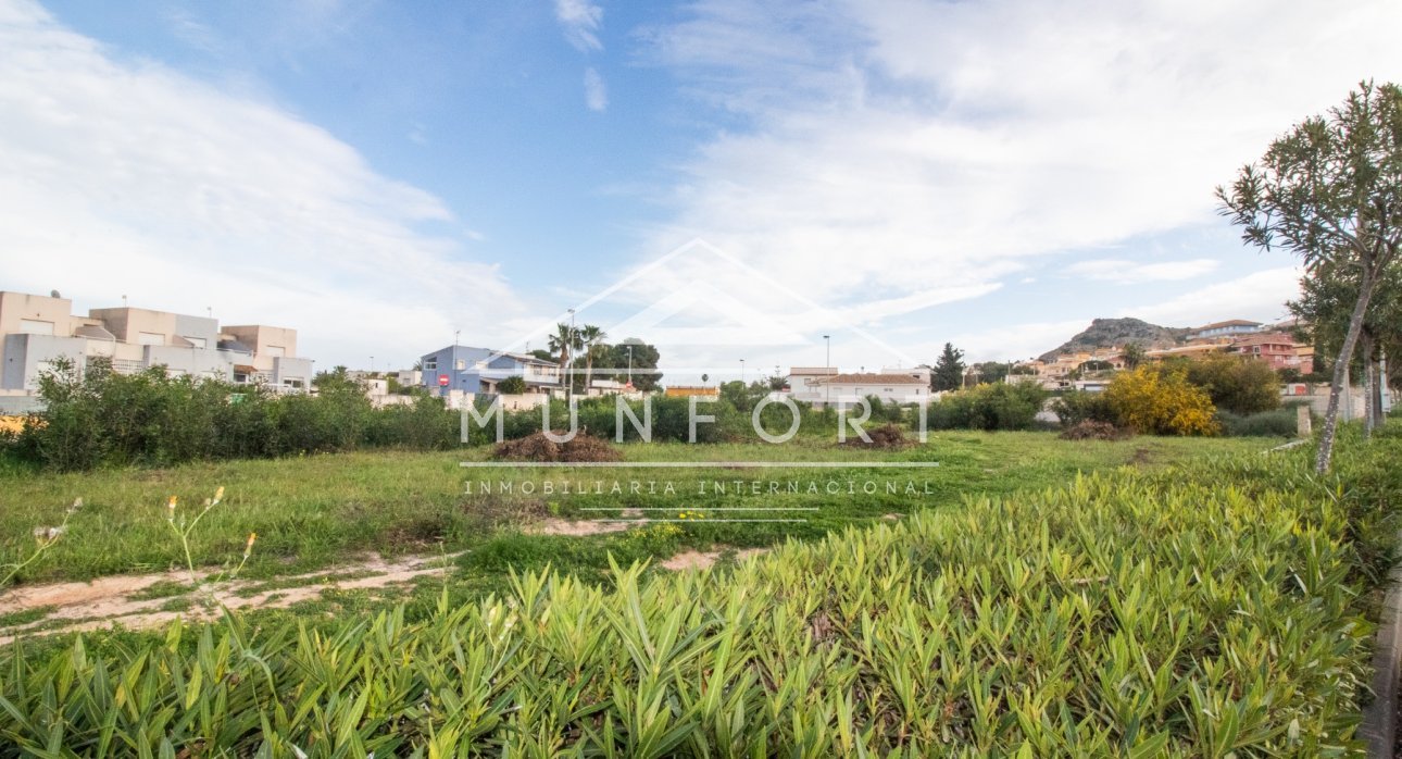 Resale - Plots -
Los Urrutias - EL CARMOLI