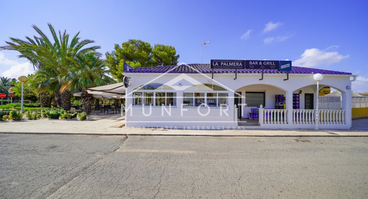 Resale - Plots -
Los Urrutias