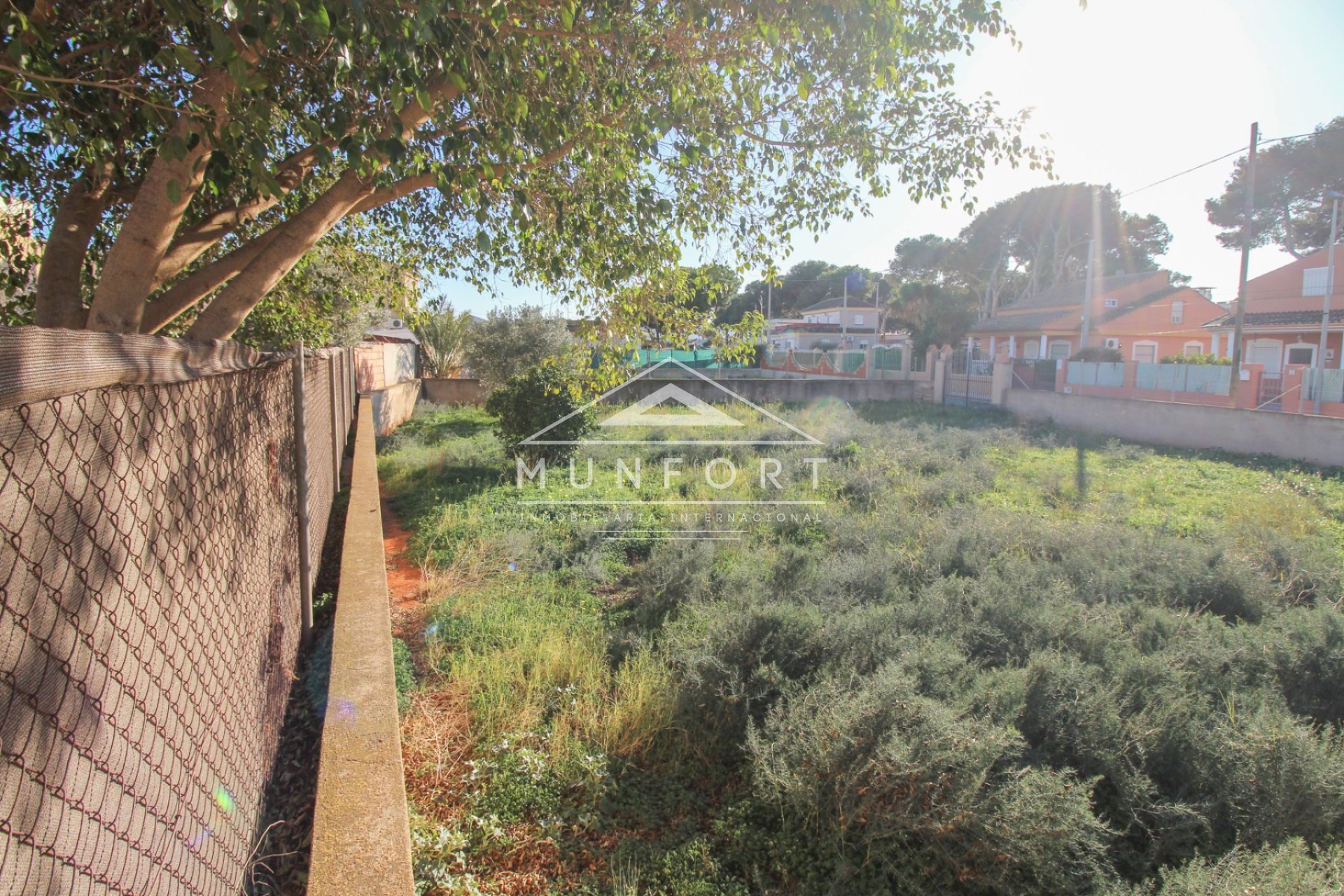 Resale - Plots -
Los Urrutias