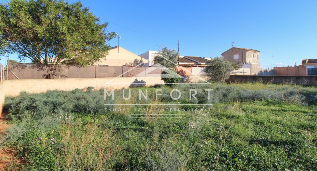 Resale - Plots -
Los Urrutias