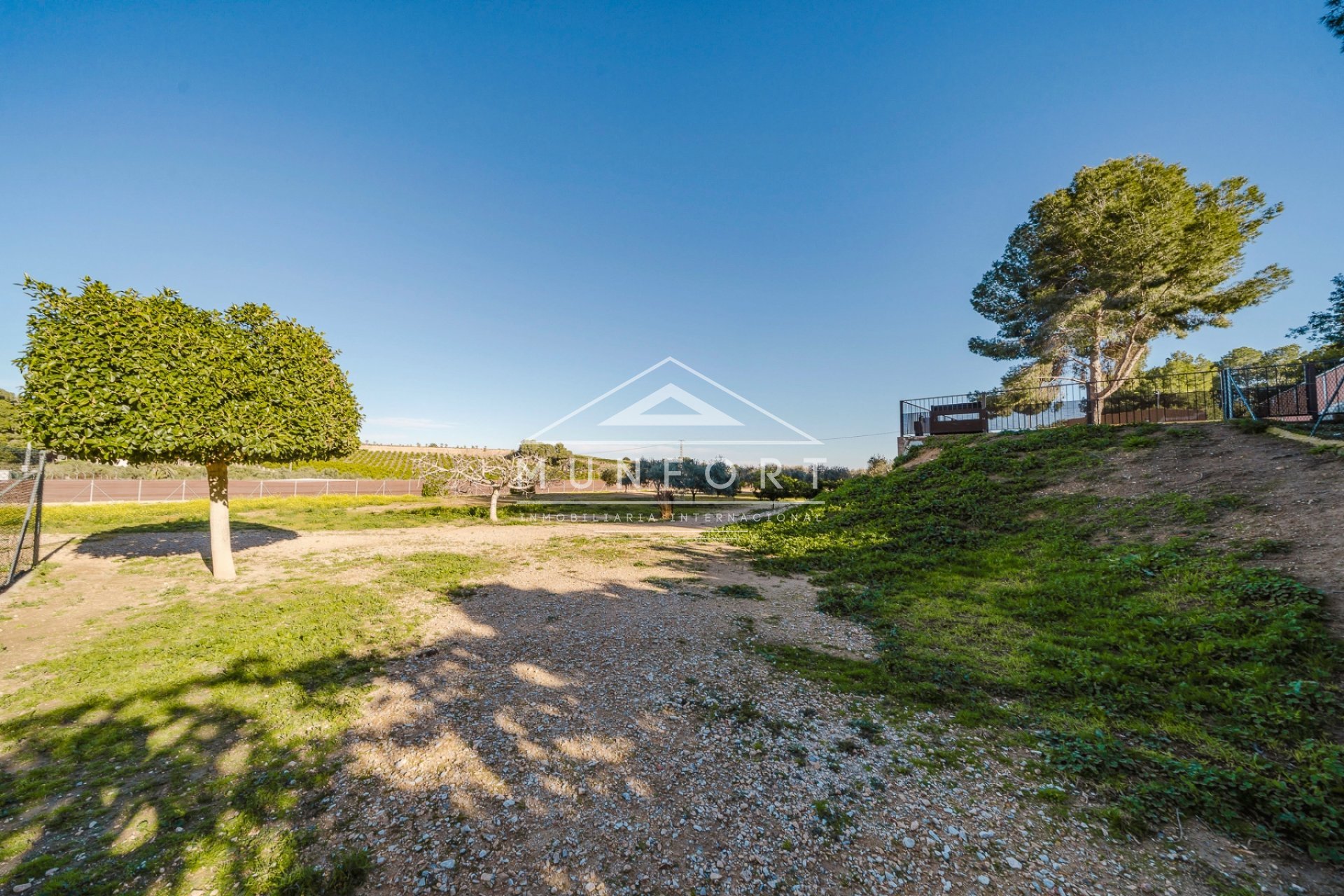 Resale - Plots -
Pilar de la Horadada - Pinar de Campoverde