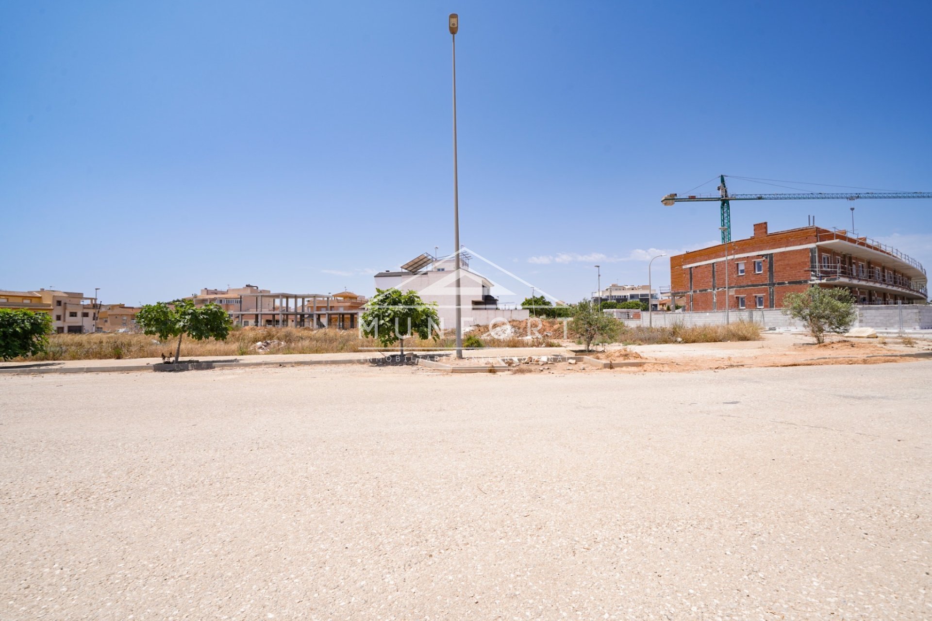 Resale - Plots -
Pilar de la Horadada