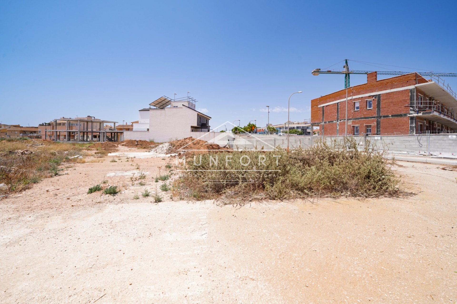 Resale - Plots -
Pilar de la Horadada