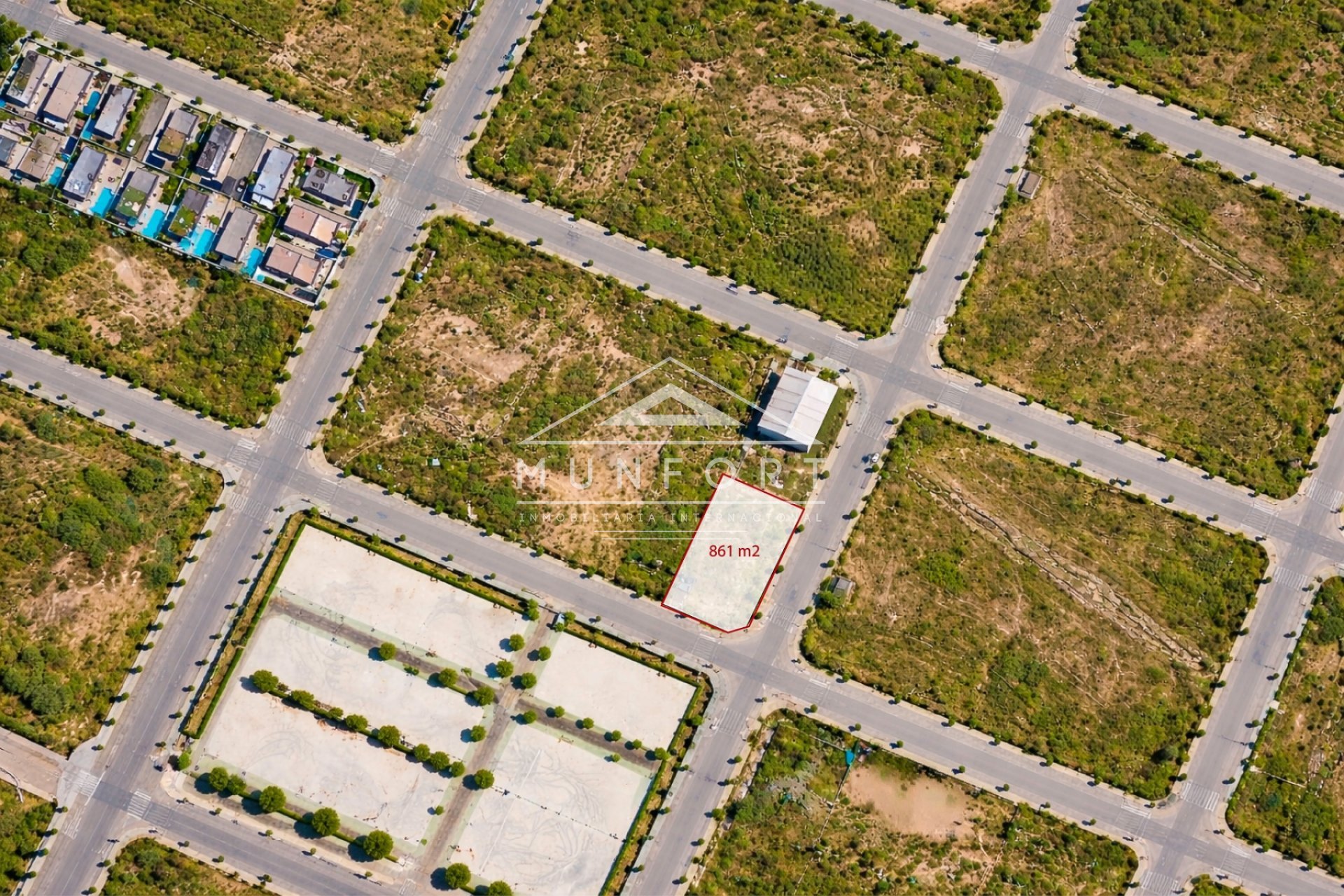 Resale - Plots -
Pilar de la Horadada