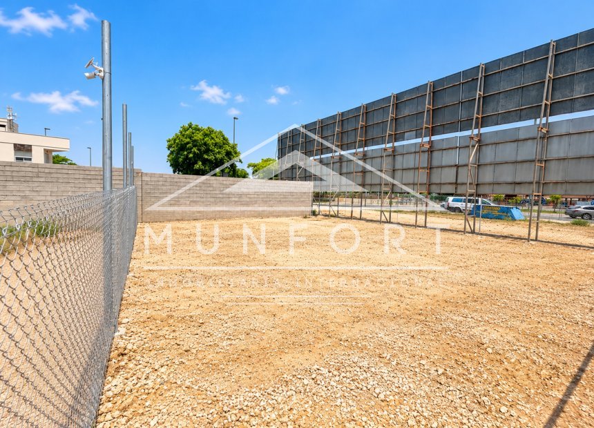 Resale - Plots -
Pilar de la Horadada
