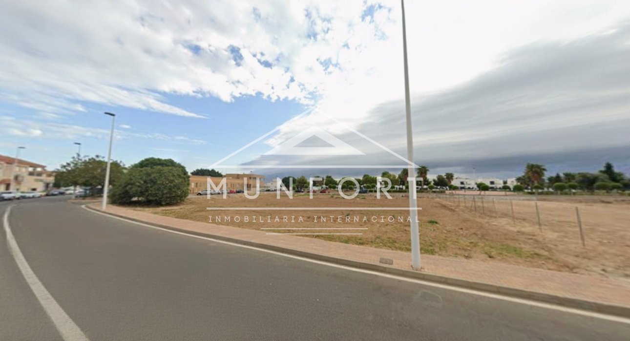Resale - Plots -
San Pedro del Pinatar