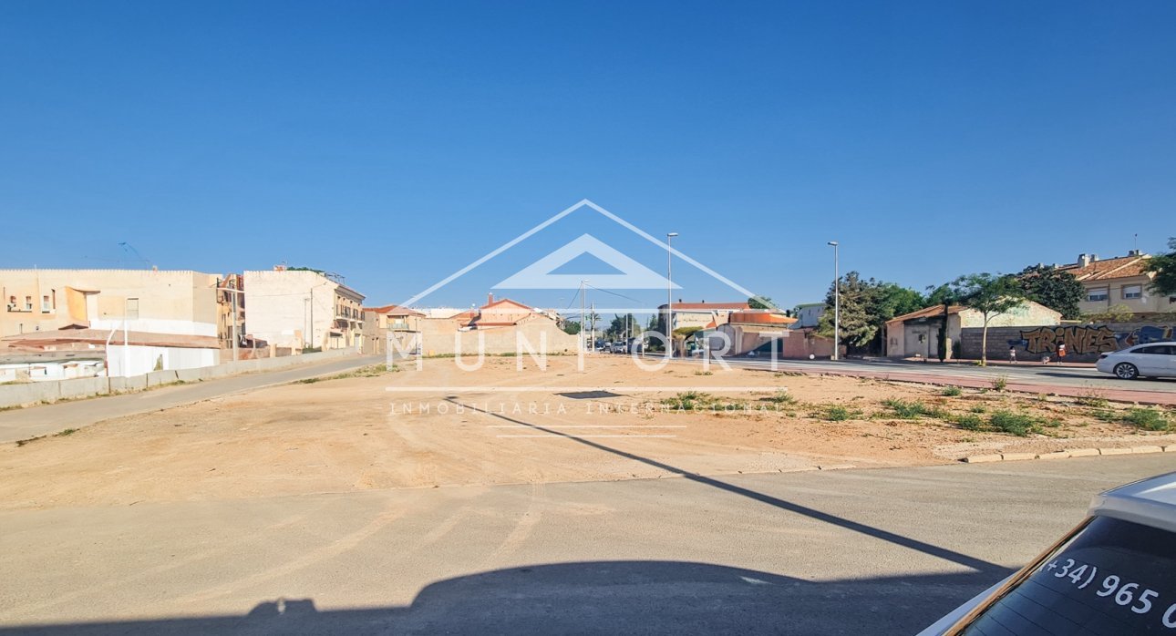 Resale - Plots -
Torre-Pacheco