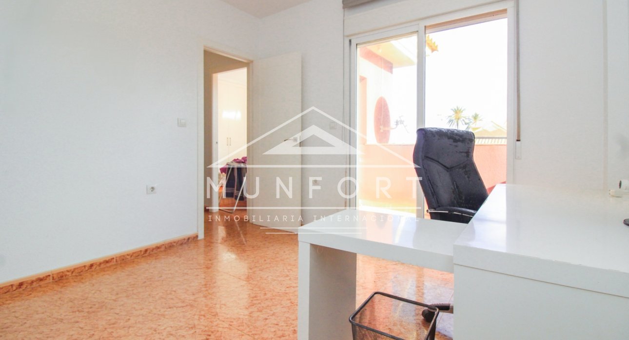 Resale - Semi-detached -
Los Urrutias