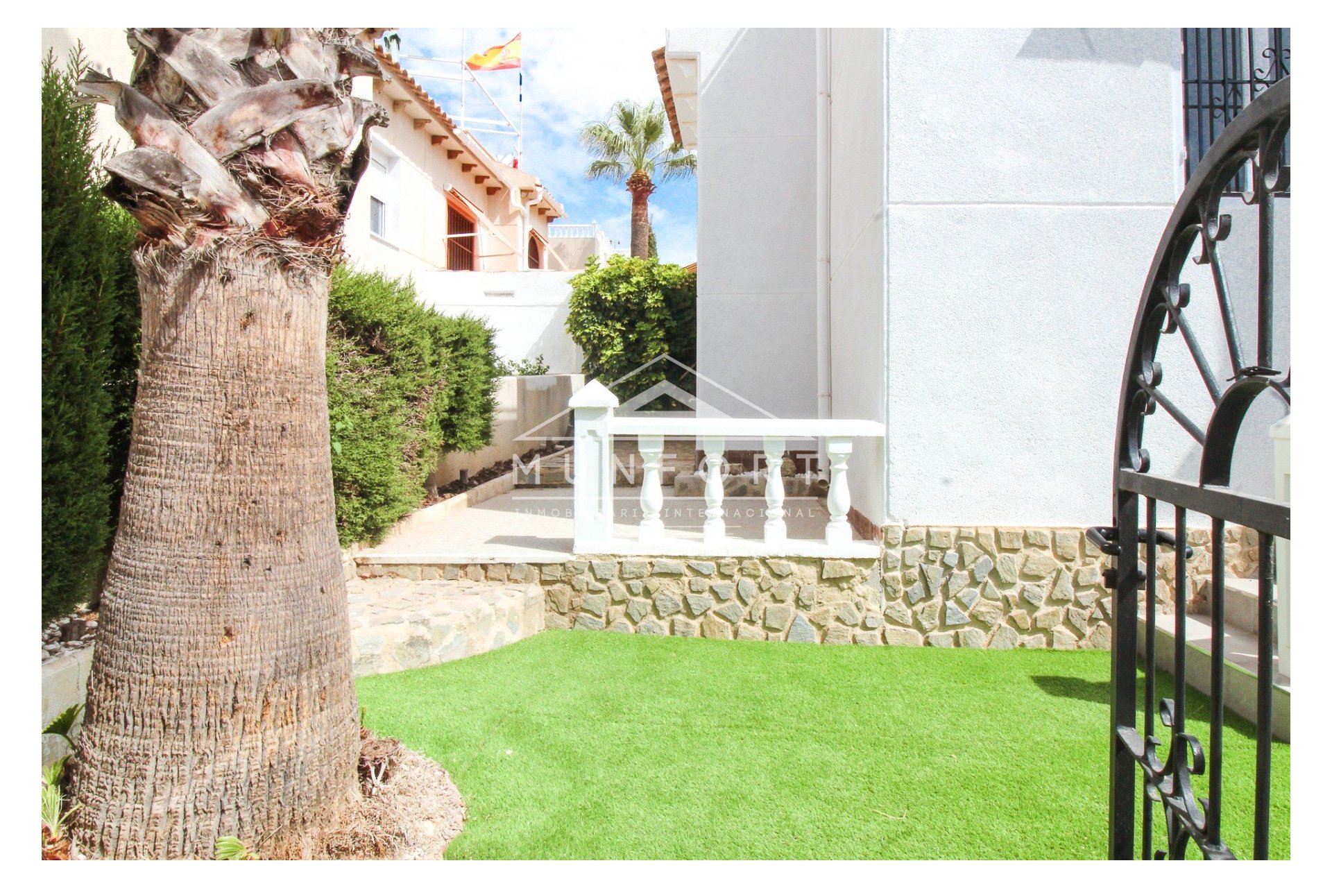 Resale - Semi-detached -
Orihuela Costa - Los Altos