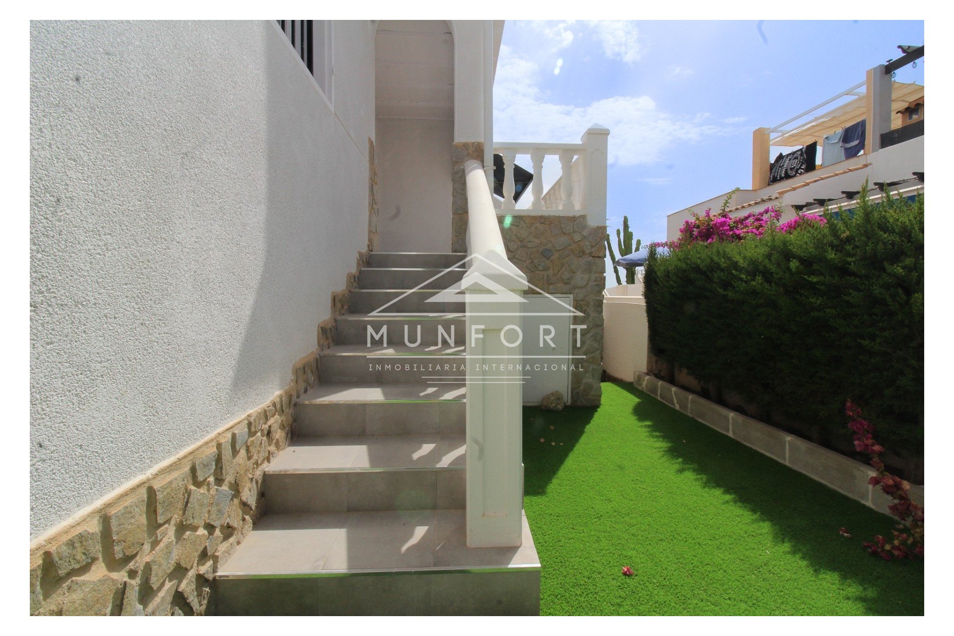 Resale - Semi-detached -
Orihuela Costa - Los Altos