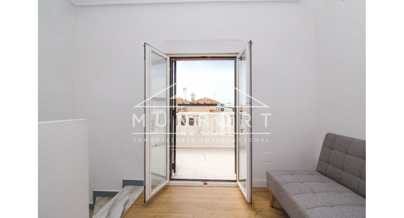 Resale - Semi-detached -
Orihuela Costa - Los Altos